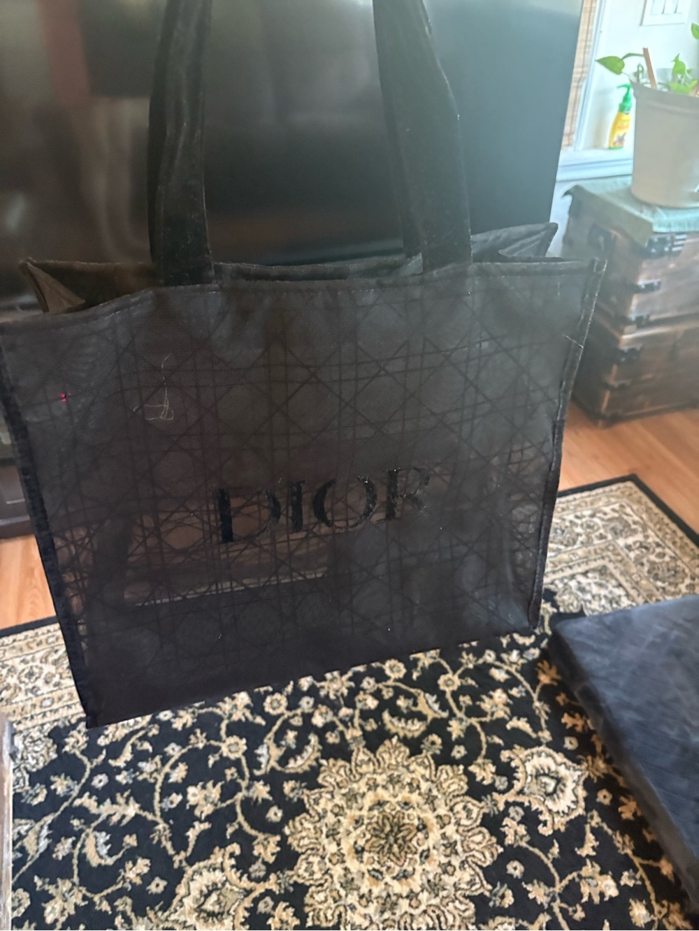 Black Mesh Shopper Tote with pouch
